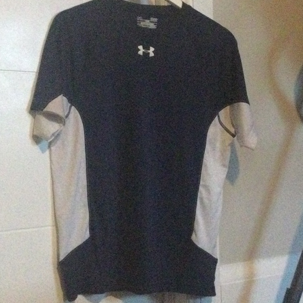 Men’s Under Armour T-shirt